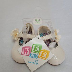 Wee Kids Shoes Infant Girls Ivory Skimmer with Flower